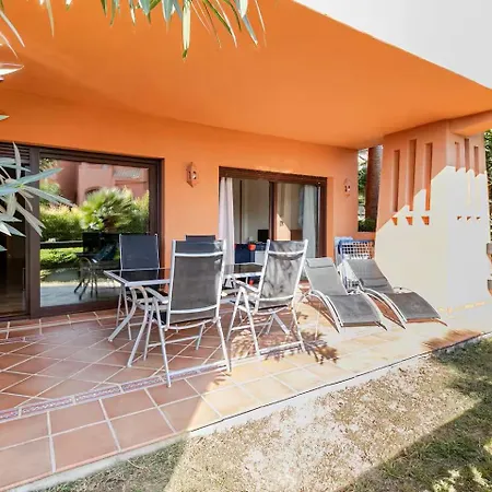 Appartement cosy avec piscine&plage à 5 min à pied *