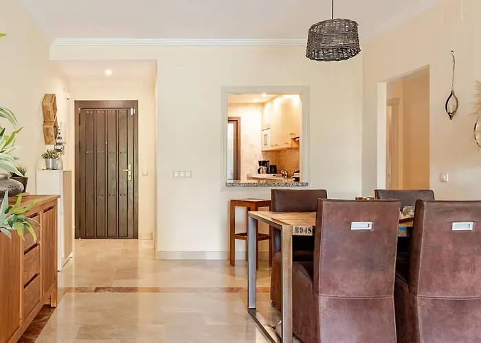 Appartement cosy avec piscine&plage à 5 min à pied *