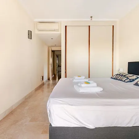 Апартаменты Cosy Avec Piscine & A 5 Min A Pied *