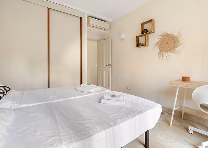 Cosy Avec Piscine & A 5 Min A Pied Estepona